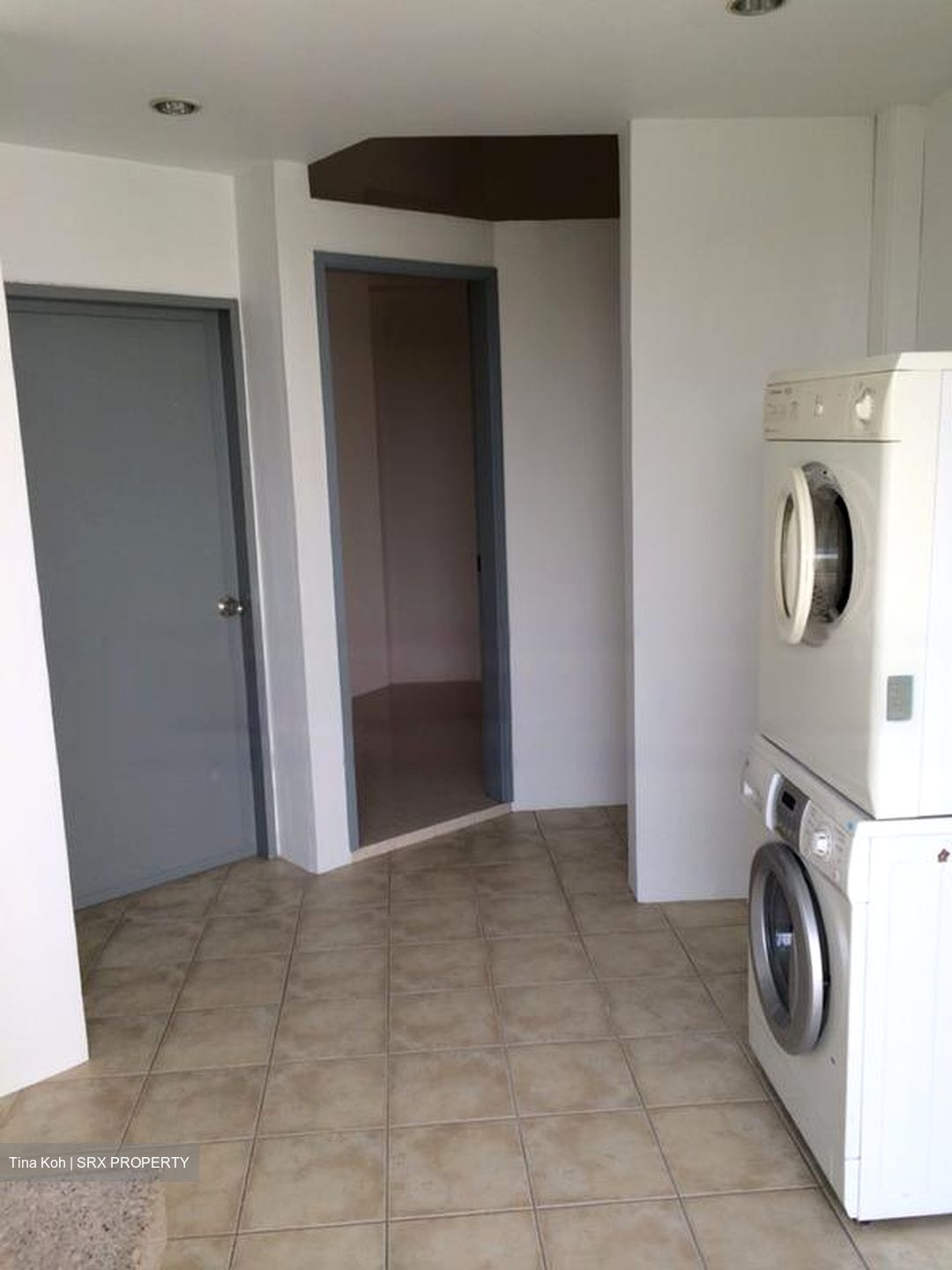 Fontana Heights (D10), Condominium #593639901